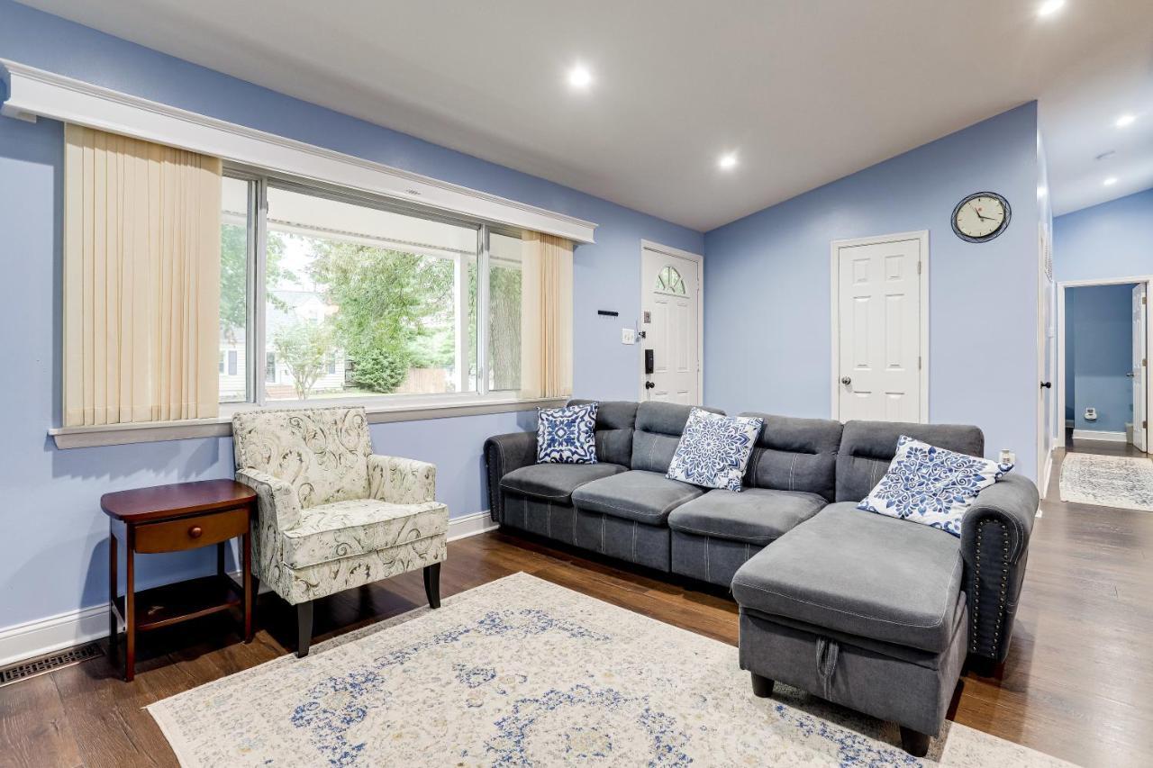 Escape To Our Cozy 3 Bed Rm 2 Bath Unit In Alexandria Va Villa Exterior photo
