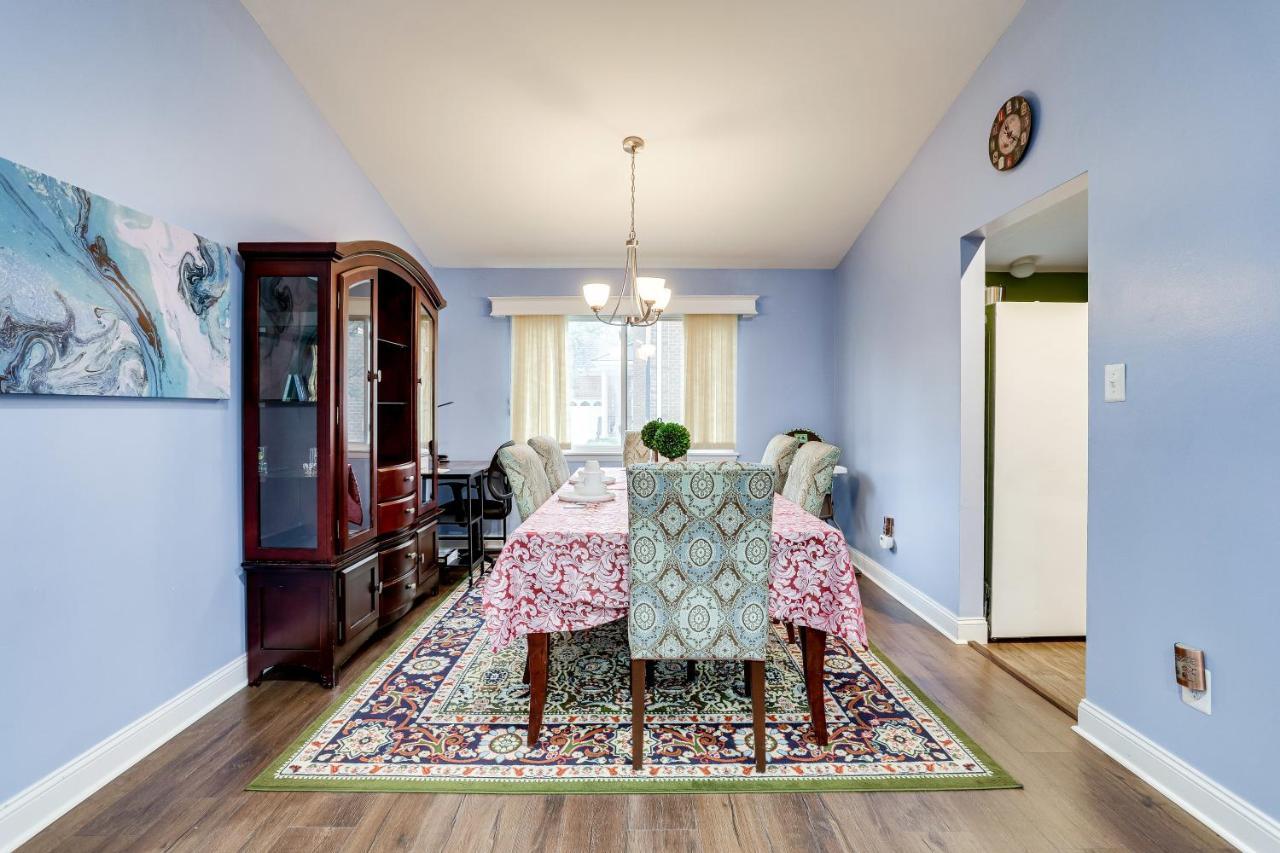 Escape To Our Cozy 3 Bed Rm 2 Bath Unit In Alexandria Va Villa Exterior photo