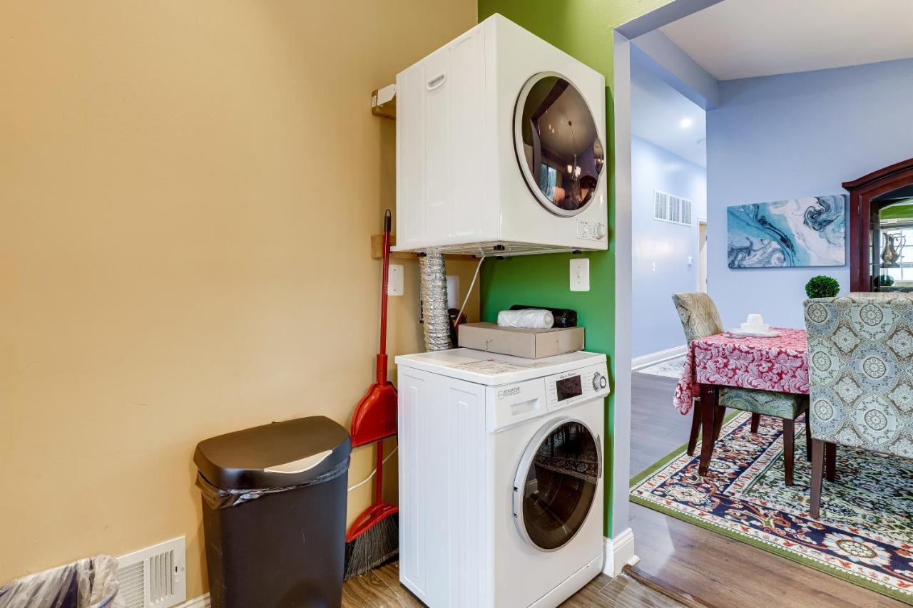 Escape To Our Cozy 3 Bed Rm 2 Bath Unit In Alexandria Va Villa Exterior photo