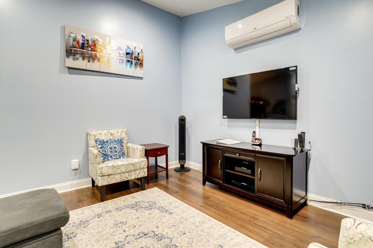 Escape To Our Cozy 3 Bed Rm 2 Bath Unit In Alexandria Va Villa Exterior photo