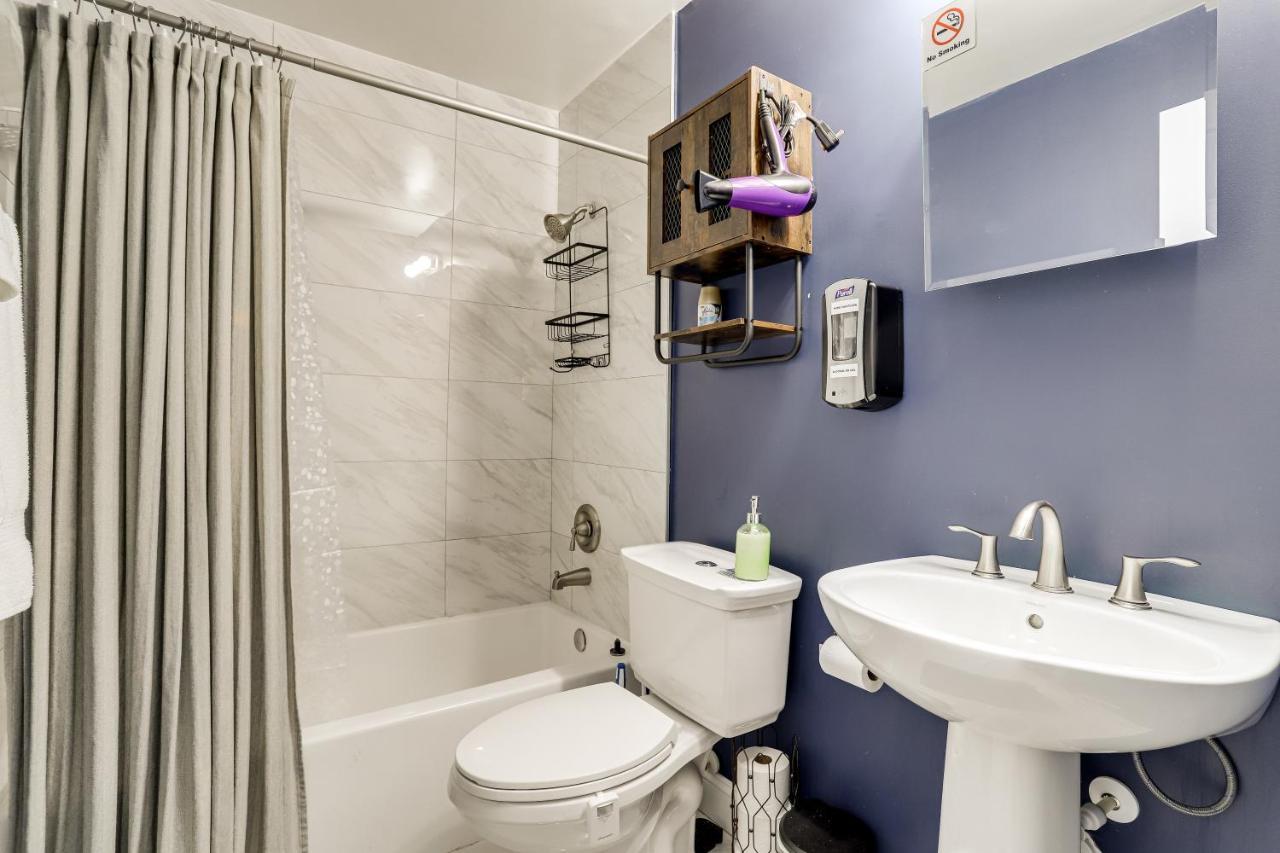 Escape To Our Cozy 3 Bed Rm 2 Bath Unit In Alexandria Va Villa Exterior photo