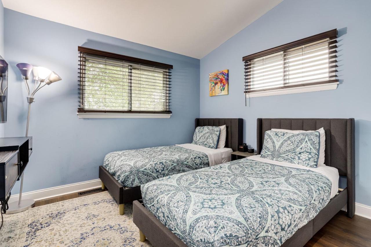 Escape To Our Cozy 3 Bed Rm 2 Bath Unit In Alexandria Va Villa Exterior photo