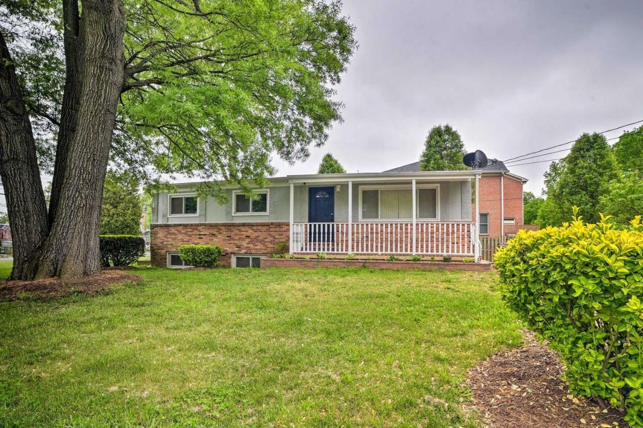 Escape To Our Cozy 3 Bed Rm 2 Bath Unit In Alexandria Va Villa Exterior photo